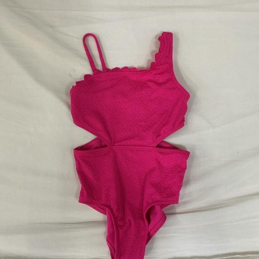 Art Class girls' hot pink one-piece swimsuit in size Medium (8).